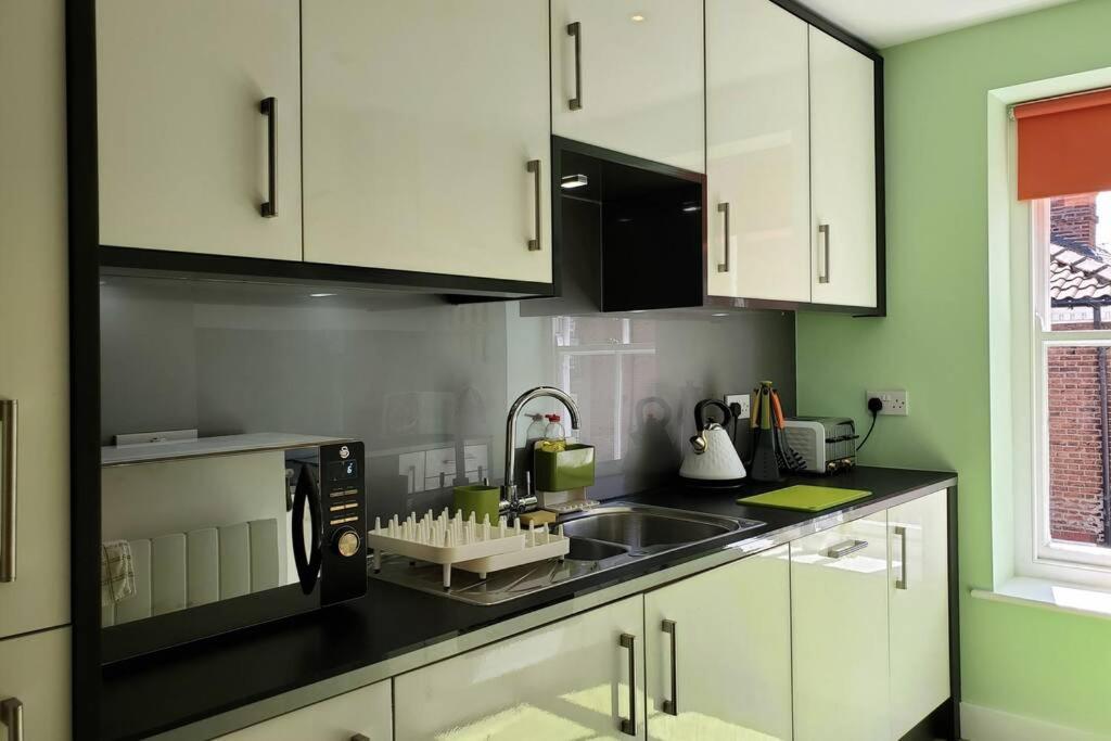 The Riverside At Woodsmill Quay With Parking Appartamento York